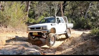 New build our 1993 LN106 dual cab 2.8 turbo diesel Hilux Part 1 Trailgear 4.7reduction gears instal