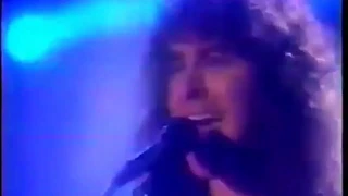 When I Look Into Your Eyes - FireHouse Live On TV Arsenio Hall 1992