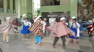 Danza Taquillacta el canelazo