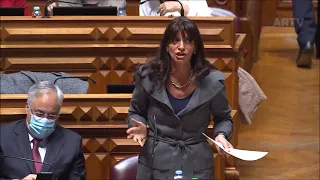 Mónica Quintela responde a deputados do PS e Chega