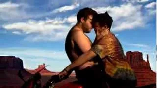 James Franco & Seth Rogen - Bound (Hilarious Kanye West & Kim Kardashian Parody!)