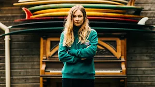 QUIKSILVER ORIGINALS || SOPHY HOLLINGTON