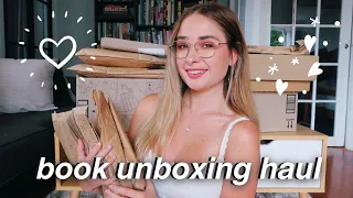 book unboxing haul to prepare me for my 2024 reading!