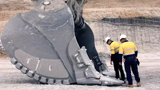 The Mine Killer|Liebherr R9800|$20,000 per ton！