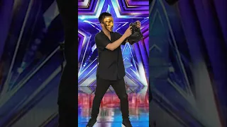 OMG 😱 BGT 2024, Magician SURPRISES The Judges with Space Door Magic #americangottalent #magic🆙🆙