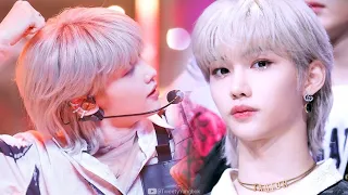 Full ver. 스트레이키즈 '백도어' 필릭스 직캠 교차편집 | StrayKids Felix 'Back Door' FanCam StageMix