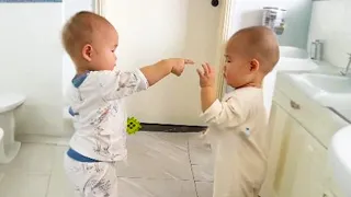 Cute Twin Brothers Moment:Brother Tells Twin Brother Not To Yell