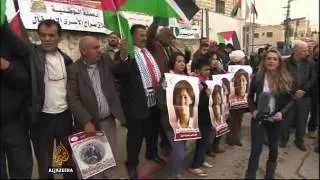 Palestinians mark Prisoners Day in West Bank