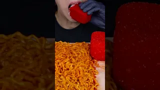 ASMR HOT CHEETOS SPAM HASH BROWNS FIRE NOODLES SPICY RAMEN COOKING MUKBANG咀嚼音 EATING SOUNDS #shorts