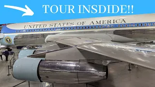 TOUR INSIDE OF AIR FORCE ONE