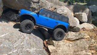 Conquer the Trail: Off-Road with the TRX4m Bronco - The Ultimate 1/18 Scale Crawler!