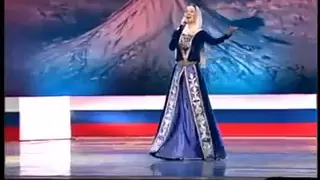 Хеда Хамзатова поёт на армянском "Hay Hajer"