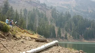 Sierra Alphorn Players at Crater Lake, California - "Roi Dagobert"