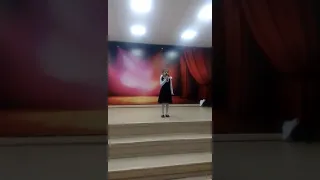 Стих Ходит наша бабушка палочкой стуча  (Карина Одинцова, 8 лет)