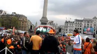 Trafalgar Square London 2011 Queen's day