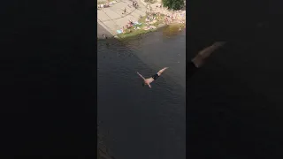 Прыжок с моста в воду Гидропарк 2016