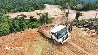 Impressive Rescues Dump Truck Trapped on Challenging Slope During Mountain Road Construction