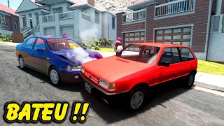 BATERAM NO CARRO DO MEU VIZINHO VIDA REAL NO BeamNG.drive MULTIPLAYER