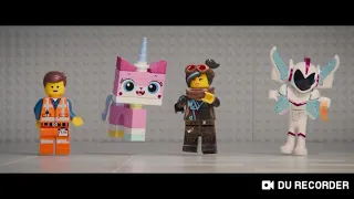 The Lego Movie 2 - Super Cool - Beck feat. Robyn & The Lonely Island