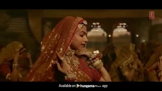 Ghoomar - Padmavati - Deepika Padukone  Amazing Performance HD!