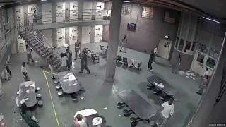 Cook County Jail Brawl * Cook County Jail Riot * Cook County Jail Fights