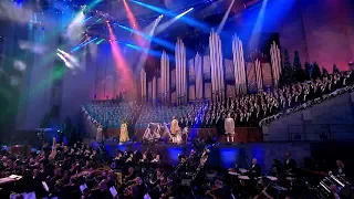 A Christmas To Remember - Laura Osnes, Martin Jarvis, Met Soloists and The Tabernacle Choir