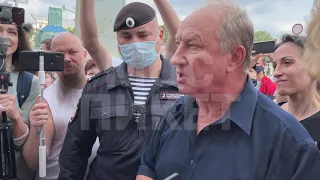 Акция Рашкина в поддержку Грудинина и Бондаренко. Вы что, бараны? Вы все бараны