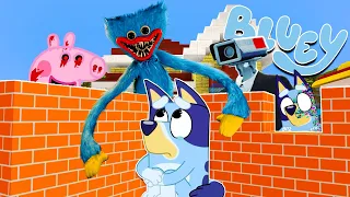 BLUEY CONSTRUYE para SOBREVIVIR a los MONSTRUOS | Las Aventuras de BLUEY en ROBLOX!