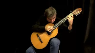 GOLDEN SLUMBERS / CARRY THAT WEIGHT (The Beatles)  classical guitar by Carlos Piegari