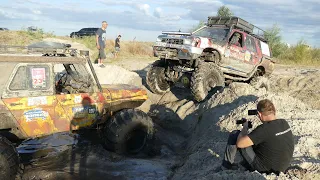 Полет борьба раскопки БОМБА капает и спасает МЕГА-УАЗ