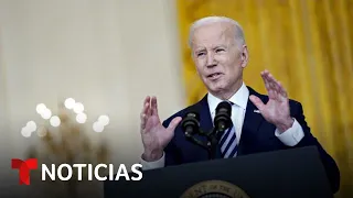 Biden anuncia sanciones económicas a Rusia a gran escala | Noticias Telemundo