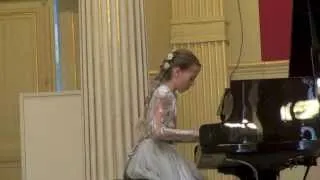 Conservatoire Russe,  Anastasia Makhamendrikova(10 years)