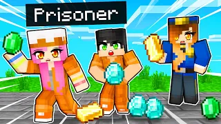 Escaping from PRISON in Minecraft Death Run!
