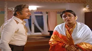 Gayathri Angry On Dr.Rajkumar Shaked Hand with Other Women | Best Scene From Kannada Movies