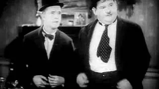 Laurel and Hardy - Way Out West Trailer