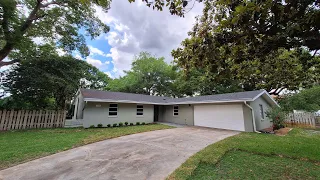 Se Vende Hermosa Casa de 3 Dormitorios 2 Baños con Casita en el Patio en Orlando, Florida 32810