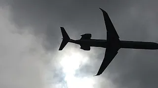 Splendid View Dark Grey Clouds Superb Take Off From Reagan National Airport