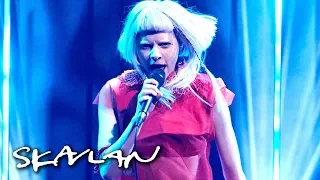 Aurora performs «Animal» | SVT/TV 2/Skavlan