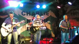 Charlie and the bhoys - The Fields Of Athenry.wmv