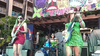 The Surfrajettes . For Your Love . Tiki Oasis 2019