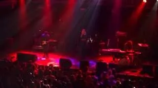 London Grammar with Chris Isaak's 'Wicked Game' cover live @ London Calling