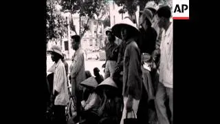 SYND 15 11 68 HANOI STREET SCENES