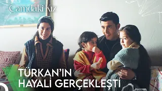 Hayri ve Mutlu Aile Tablosu | Camdaki Kız