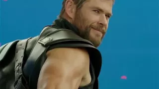 Chris Hemsworth Thor Ragnarok Behind The Scenes - Funny Moments