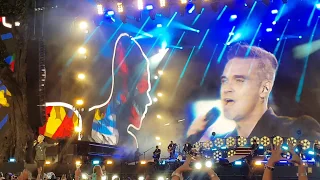 I love my life. Robbie Williams - live concert