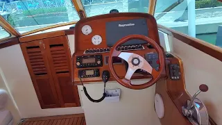 Gorbon 295 Yanmar diesel inside