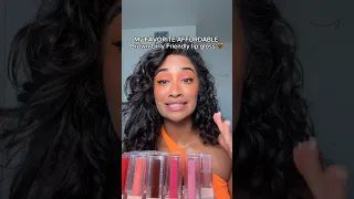 @maybellinenewyork always EATS with their brown girl friendly lip glosses 🤎💅🏽