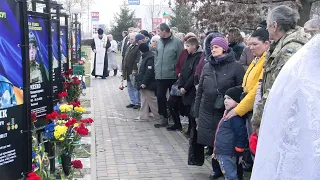 Разом до ПЕРЕМОГИ! 01 03 2024 Ще одинадцять світлин Героїв Миронівщини встановили на Алеї Пам'яті