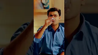 Biwi hai tu meri😂 Pakistani actor Farhan Saeed as Dr. Hassan