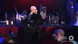 Christina Aguilera - Haunted Heart Live (Full Performance)